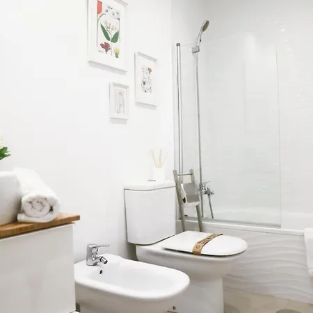 Duplex Triana Rio Apartment Sevilla